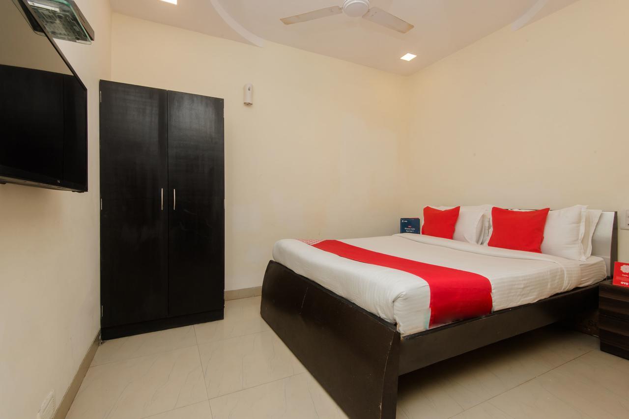 Oyo 10103 Hotel Aviva Mumbai Exteriör bild