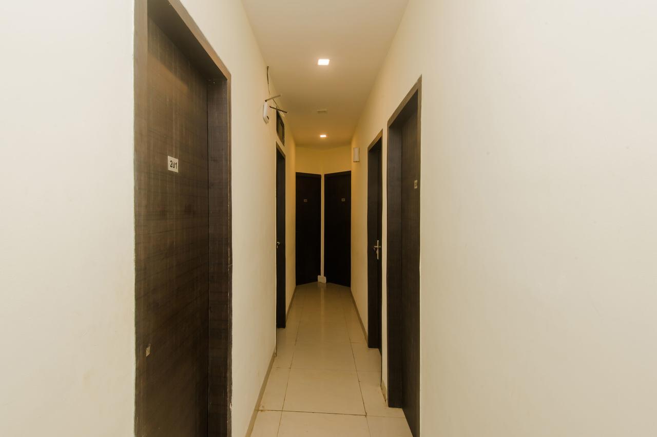 Oyo 10103 Hotel Aviva Mumbai Exteriör bild