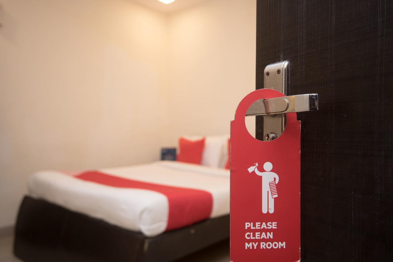Oyo 10103 Hotel Aviva Mumbai Exteriör bild
